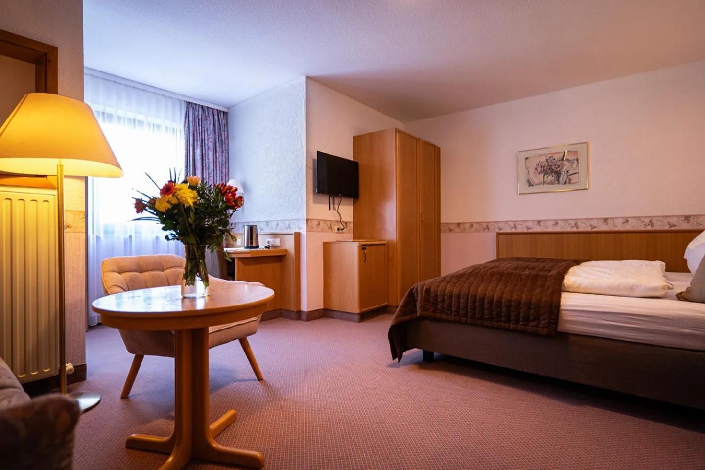 Familien-Hotel Am Traenkbachtal Frauenwald Esterno foto
